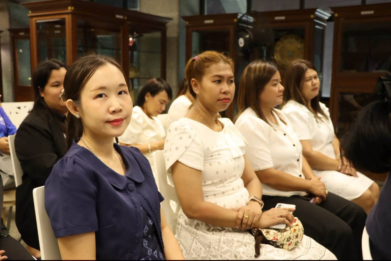 title - สำนักงานการปฏิรูปที่ดินเพื่อเกษตรกรรม (ส.ป.ก.) จัดงานแถลงข่าวการจัดงาน “สืบสานพระราชปณิธาน สร้างงานเกษตรกรรม เลิศล้ำหัตถศิลป์ ท่องเที่ยวถิ่นวิถีไทย” ณ ศูนย์ส่งเสริมและพัฒนาอาชีพเสริมนอกภาคการเกษตร (ศูนย์ศิลปาชีพ บางไทรฯ (เดิม))